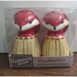 Gibson Home Woodland Fox Salt and Pepper Shaker Set New in Box A15
